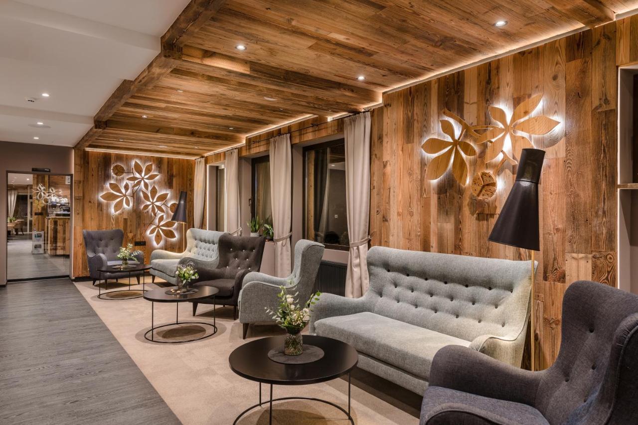Mondi Hotel